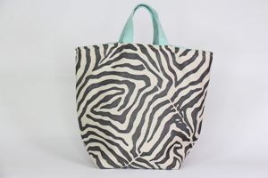 Atenti Hope Basket: Zebra Linen