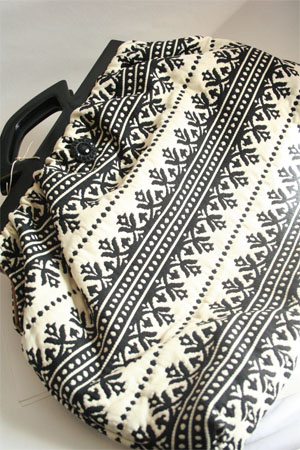 Atenti Bags Carpet Bag Knitting Tote in Haiku 