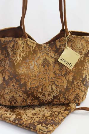 Atenti Lolita