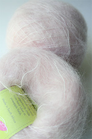 Be Sweet Medium Brushed Mohair in Baby Pink
