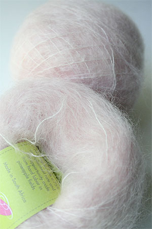 Brushed Mohair Yarn