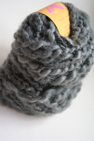 Be Sweet Slubby Mohair Yarn in Dark Grey