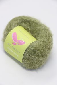 Be Sweet - Extra Fine Boucle Yarn Platinum