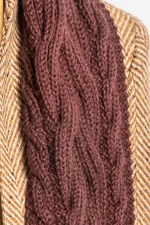 Blue Sky Kits - Blue Sky Extra - Edina Cabled Scarf