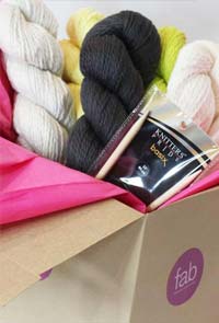 BLUE SKY COTTON BLANKET KNIT KIT GIFT BOX