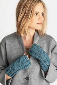 Blue Sky Kit - cabled Mitts