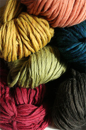 Cascade Magnum Super Bulky Yarn