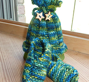 malabrigo merino wool hat and booties