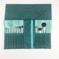 Della Q | Double Point + Crochet Roll Up Case Inside Della Q | Double Point + Crochet Roll Up Case Inside
