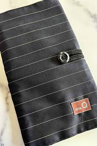 Della Q DOUBLE-POINT/CIRCULAR Combo Case in Esquire Pinstripe