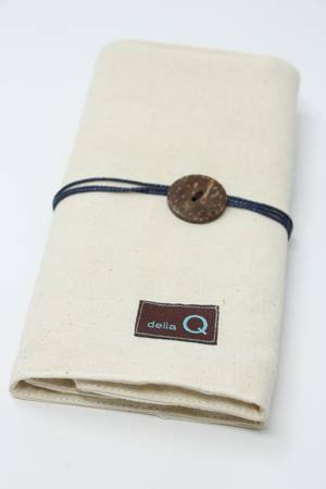 Della Q Interchangeable Needle case Natural Cotton