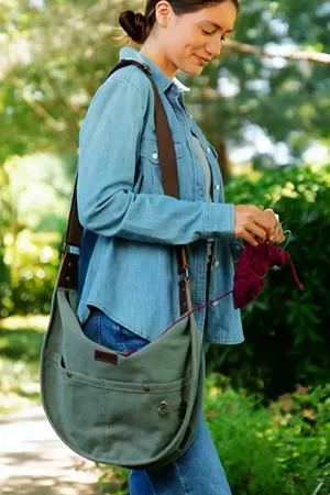 Della Q | Makers Adella Sling