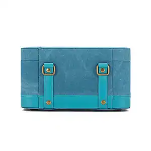 Della Q | Makers Train Case Teal