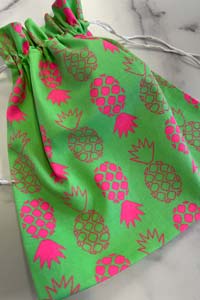 Della Q Cotton Project Bag Pink Pineapple (S)