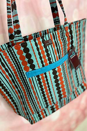 Della Q | Willa Knitting Tote in Trenton 108