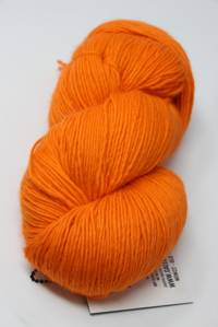 https://www.fabulousyarn.com/galleryarns/wow/GALLER-WOW-GLO/GALLER-WOW-GLO200.jpg