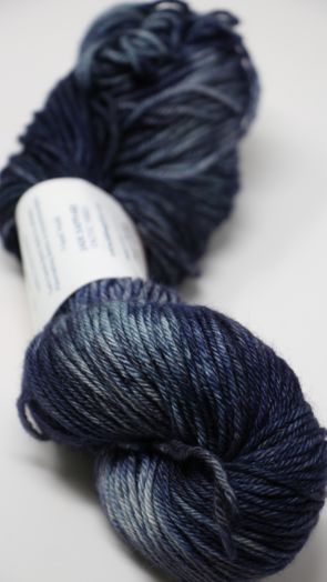 Jade Sapphire | 4 Ply Cashmere DK | DEEP OCEAN (212D)