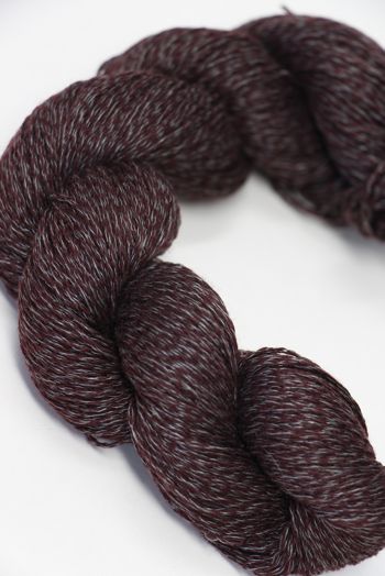 Sylph Yarn in PRUNISH