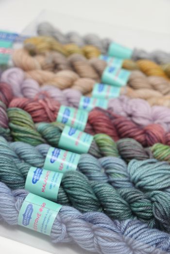 Jade Sapphire Cashmere Coloring Box Kit in Thunder Egg