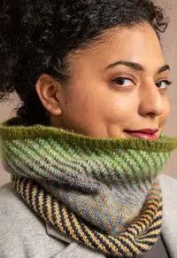 Jade Sapphire Cashmere Carousel Cowl in Thunder Egg