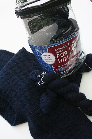 JADE SAPPHIRE Cashmere Scarf knitting kit for HIM Burly Blue