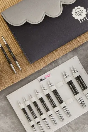 KnitPro karbonz 5in deluxe set