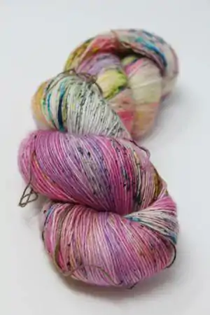 Tosh Merino Light GLOW Love (620)