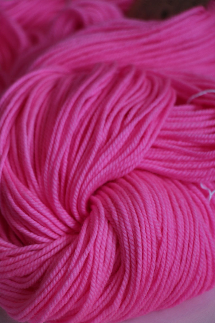 neon pink sport loop