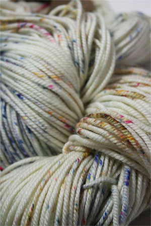madelinetosh Vintage yarn in Filtered Light
