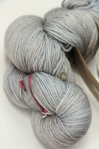 madeline tosh Pashmina Fallen Cloud (313)