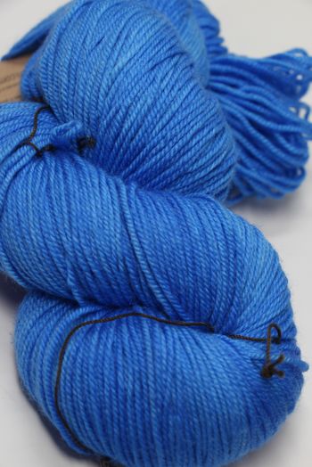 madeline tosh Pashmina Methanol Blue (365)