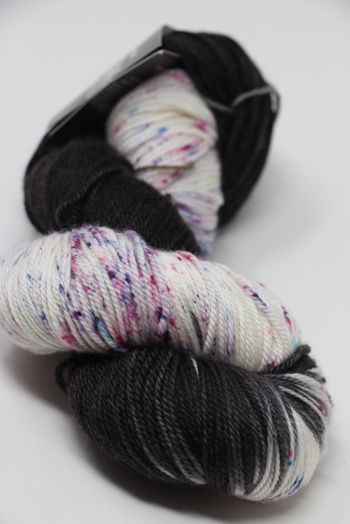 madeline tosh Pashmina Night Fell (E)