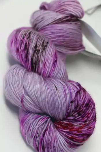 Tosh Merino Light Beautiful Liar (418)