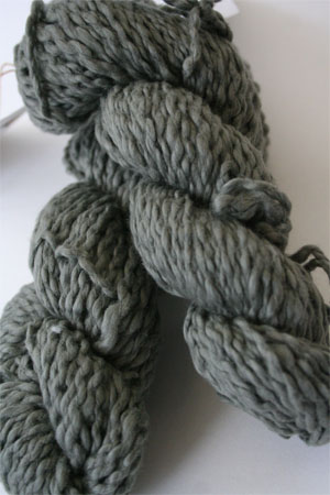 Pakucho Flamme Yarn in Mossy Rock