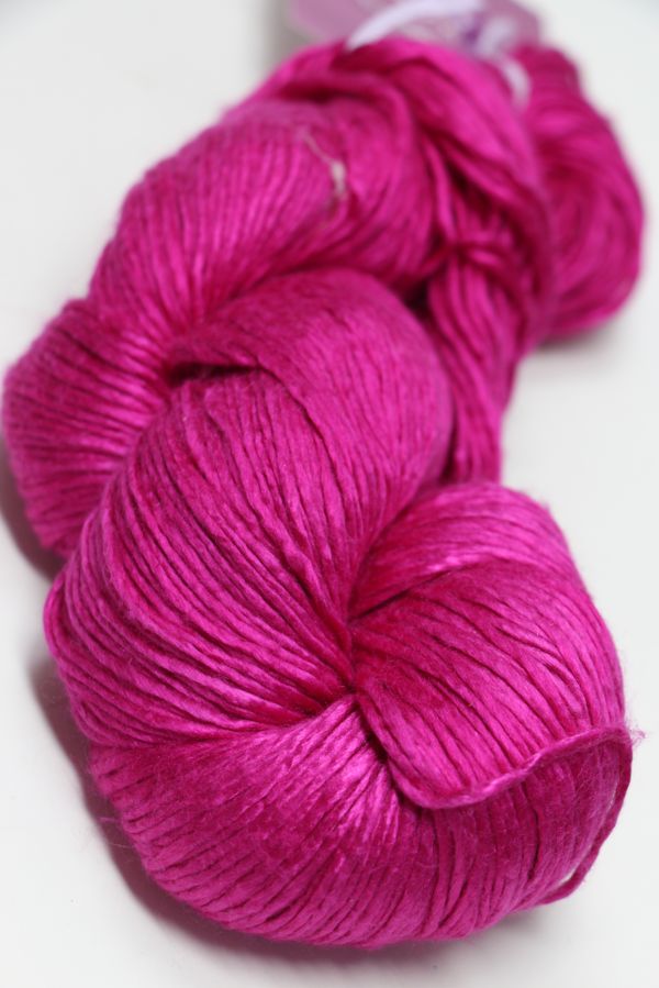 Peau de Soie Silk Yarn in Barbie