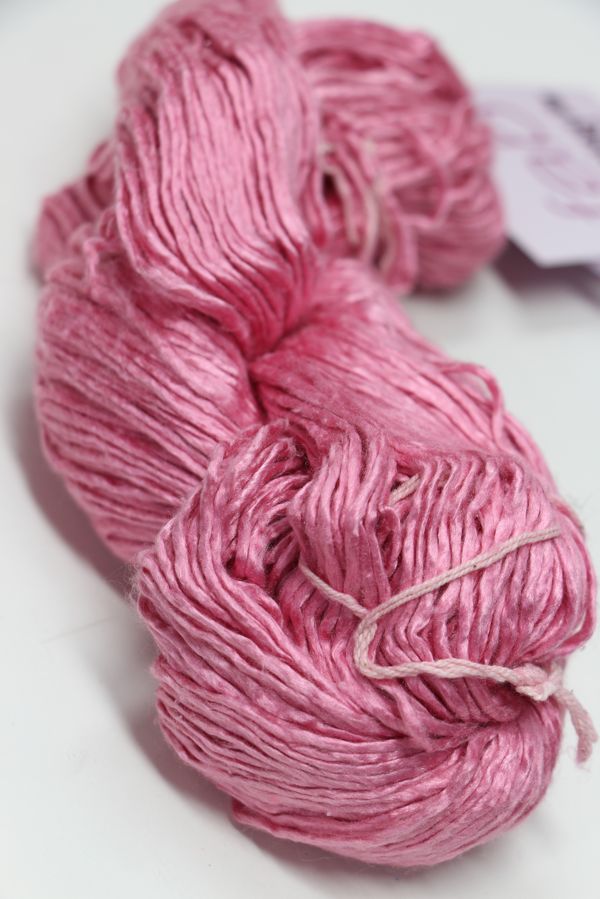 Peau de Soie Silk Yarn in Bubblegum