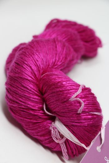 Peau de Soie Silk Yarn in Fuschia