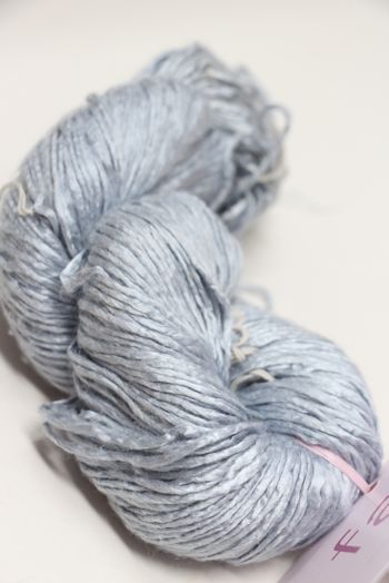 Peau de Soie Silk Yarn in Ice