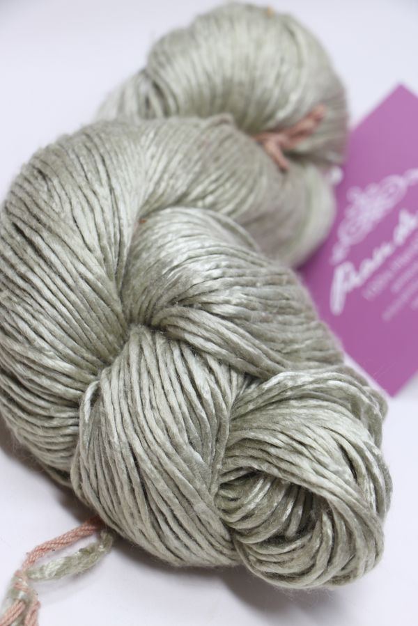 Peau de Soie Silk Yarn in Sage