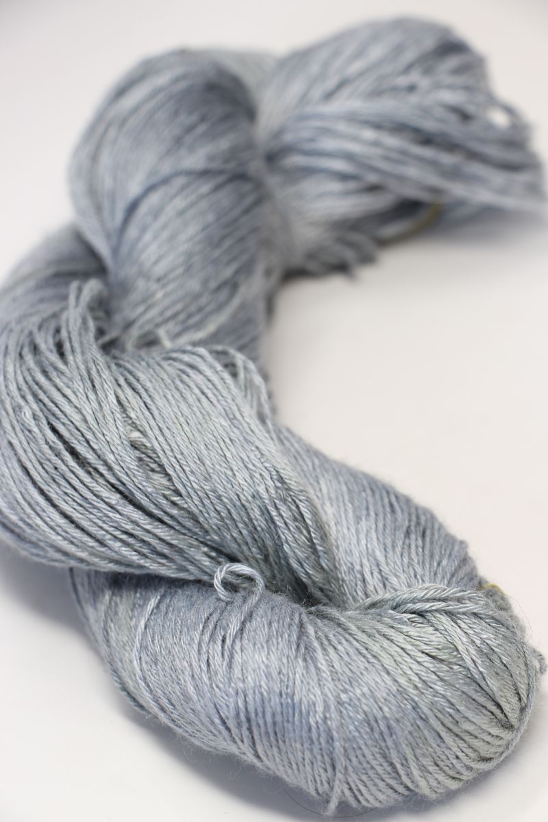 Theodoras Pearls - Handpainted Bamboo yarn - fabyarns