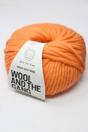 Wool & The Gang Crazy Sexy Wool in PARADISE PEACH
