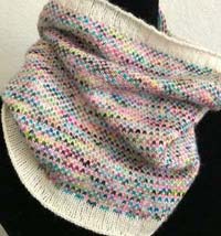 YARN SNOB 100 COLOR COWL KNIT KIT