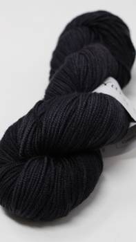 Yarn Snob Worsted Blackout