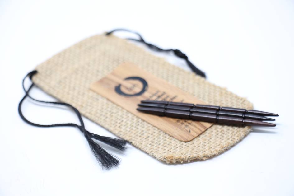 ZEN Ebony Cable Needles at Fabulous Yarn