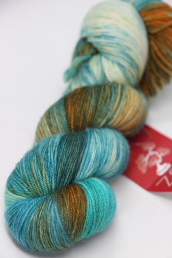 Zen Yarn Garden Serenity 20 (fingering) in Tiffany 