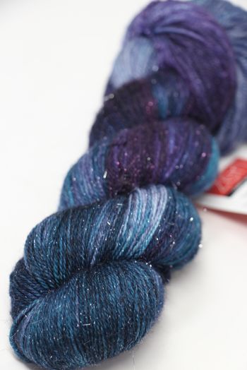 Zen Yarn Garden Superfine Glitter in Waterseed 